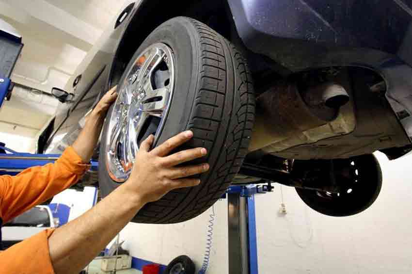 У Славуті шахрай ошукав двох жінок майже на 60 тисяч гривень на ремонті авто 