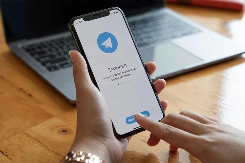 Працівникам Хмельницької міської ради заборонили користуватись Telegram