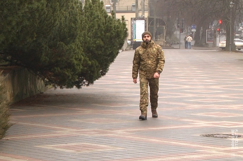 Міг залишитися у безпеці, але свідомо обрав шлях захисника України: історія гвардійця Олександра Маліновського з Хмельниччини